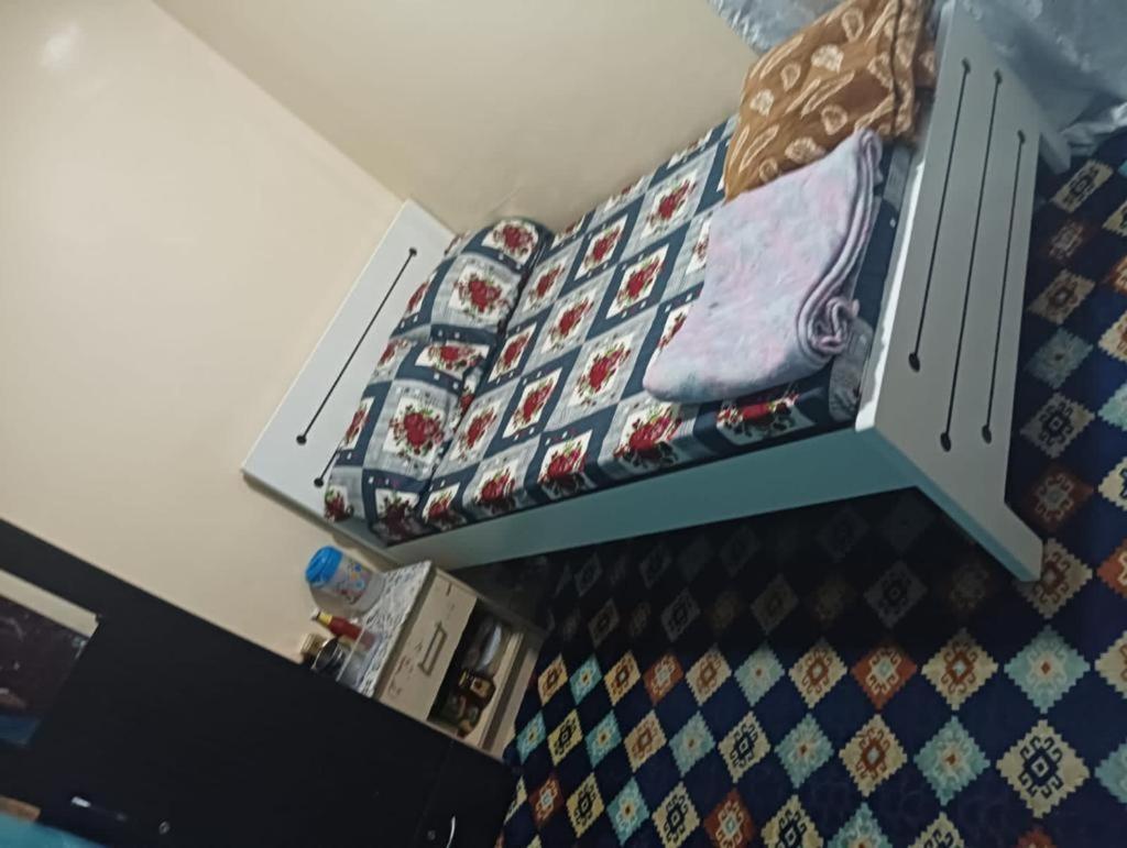 شقة Moon Backpackers , Al Rigga , Partition For Couples And For Singles دبي المظهر الخارجي الصورة