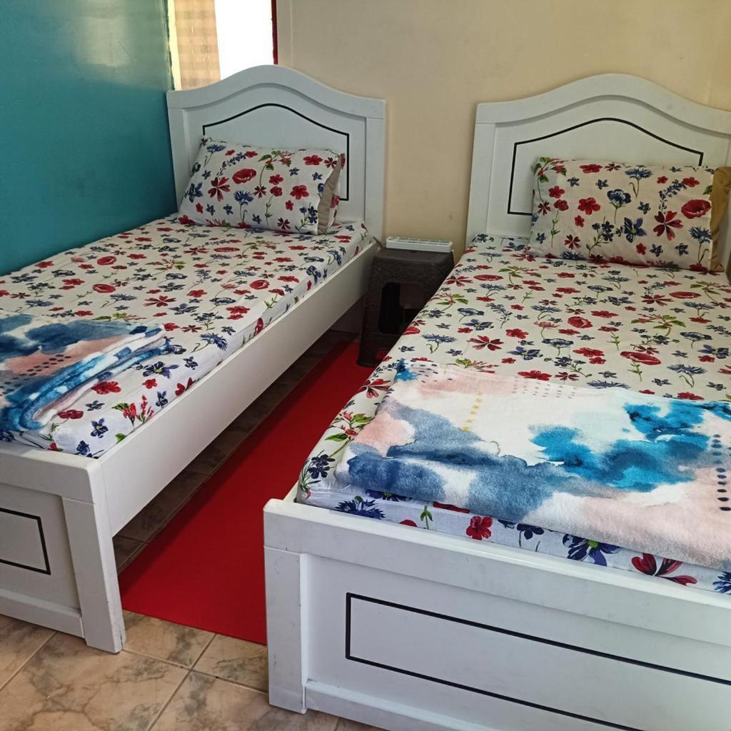 شقة Moon Backpackers , Al Rigga , Partition For Couples And For Singles دبي المظهر الخارجي الصورة